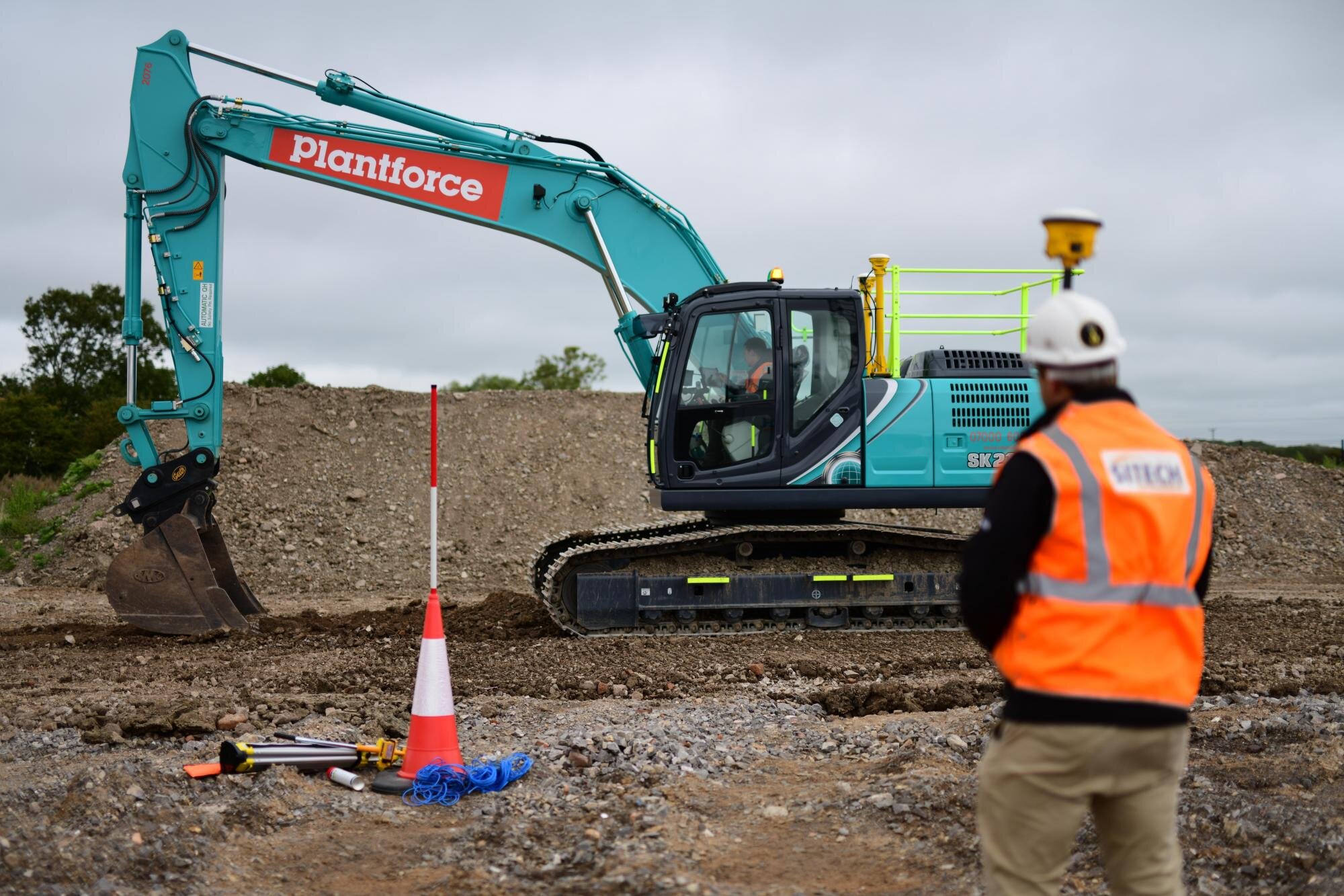 Plantforce Tracked Excavator Machinery Operating On Site