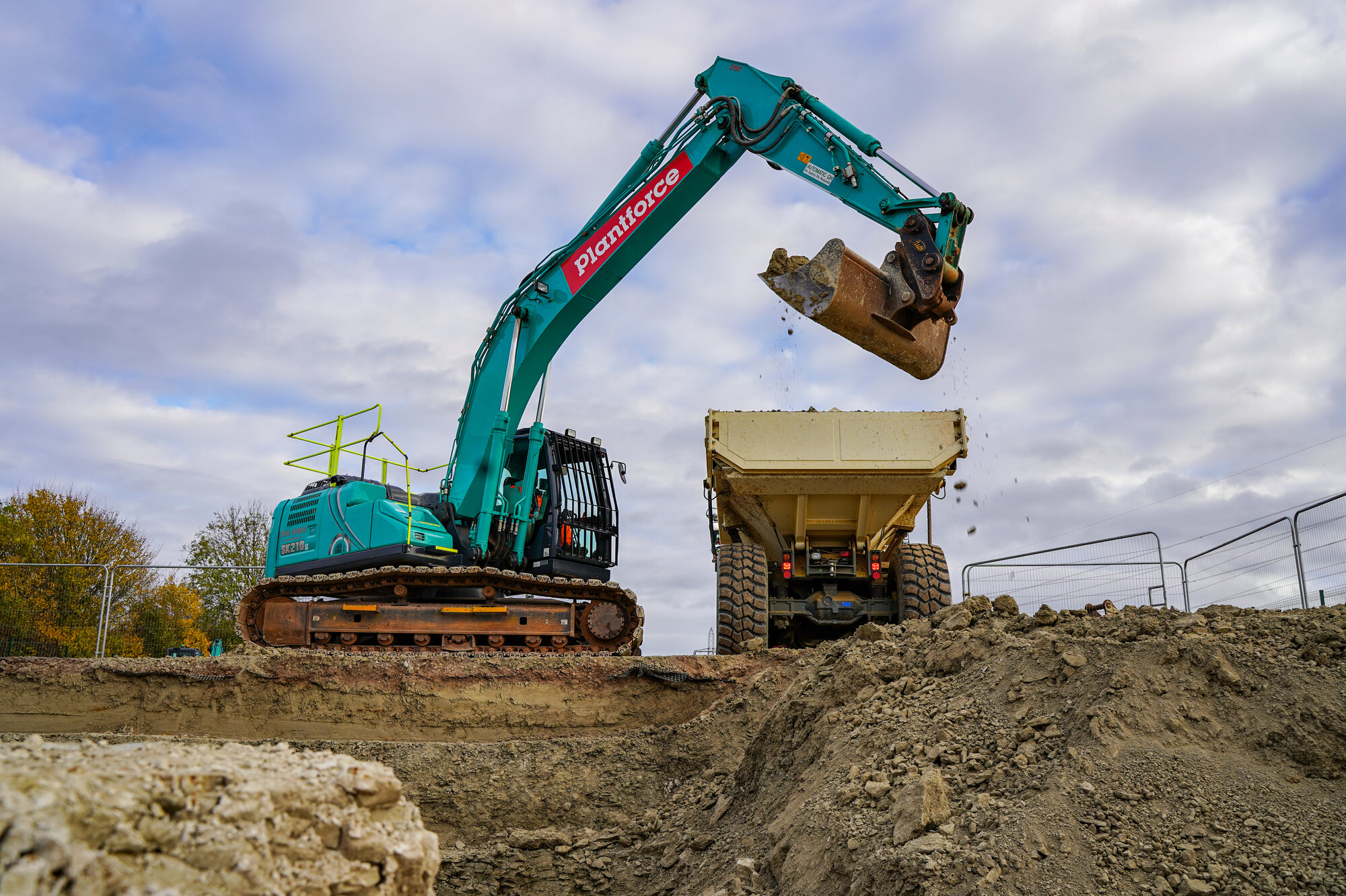 Plantforce Tracked Excavator Machinery Operating On Site