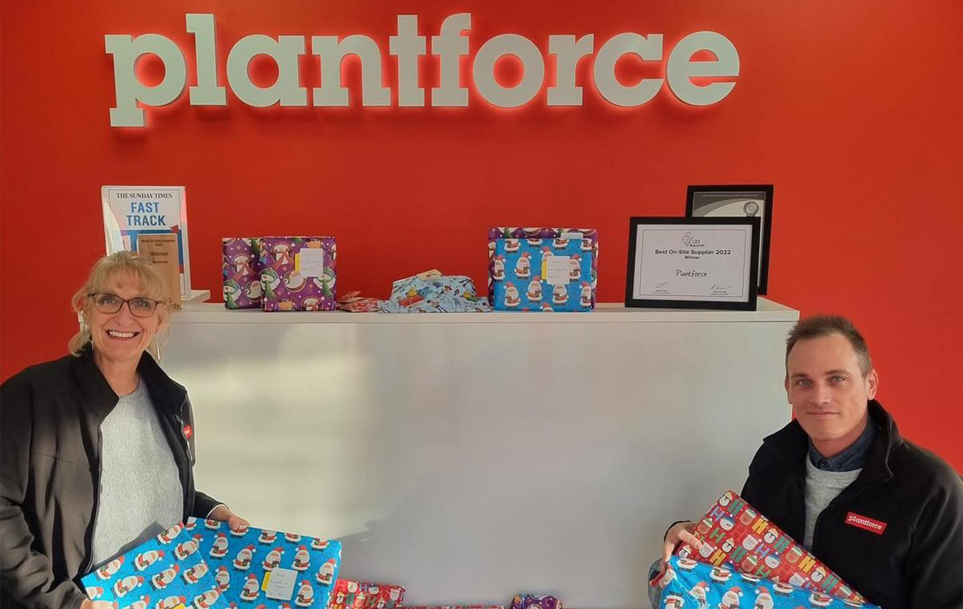 Plantforce Christmas Wrap-a-thon